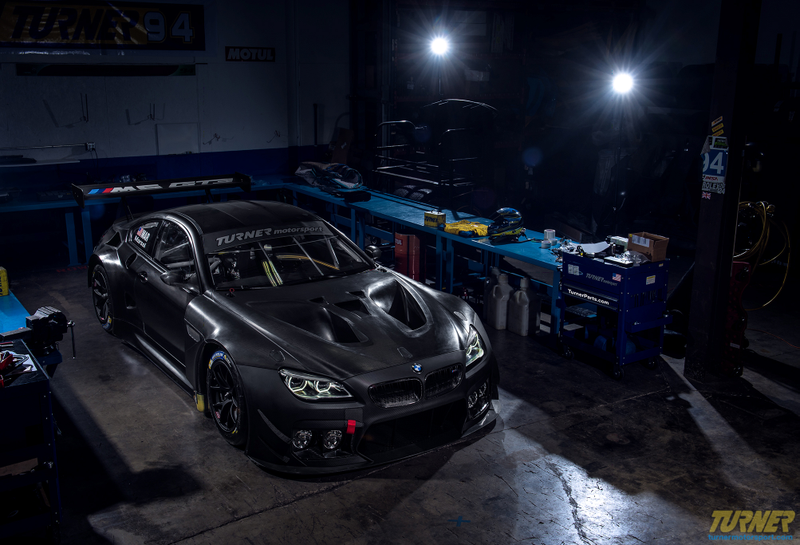 Illustration for article titled Carbon Fiber in The Nude...
